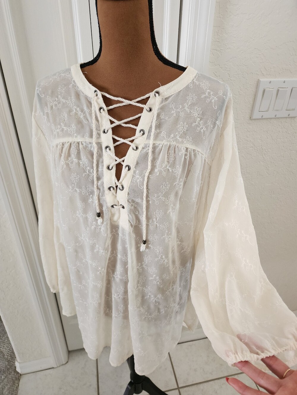 Lace-Up Sheer Ivory Romantic Embroidered Renaissance Peasant Top 3/4 Sleeves